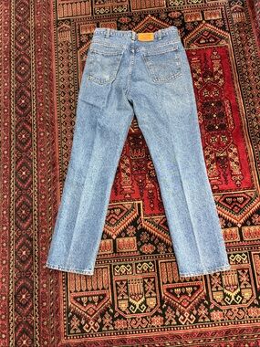 Straight-Leg Women's Jeans in Light Blue Denim vintage Levi’s orange tab 34x32